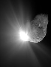 A robbanás táguló törmelékfelhője Forrás: NASA JPL