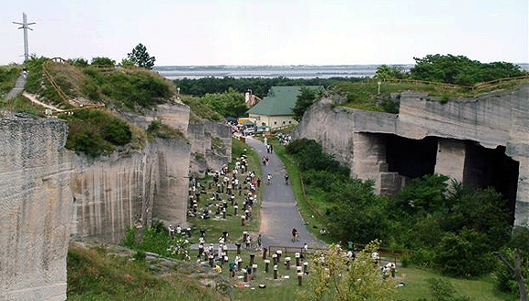 Forr�s: [origo]