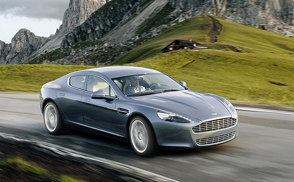 Forr�s: Aston Martin