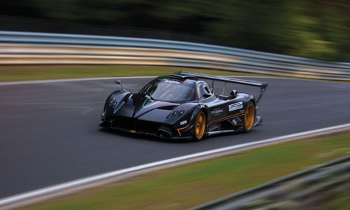 Forrás: Pagani Forrás: Pagani