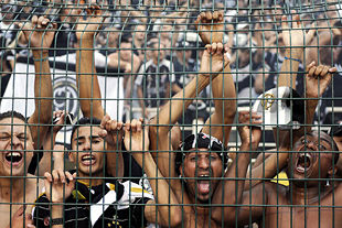 Forr�s: AFP/Nelson Almeida