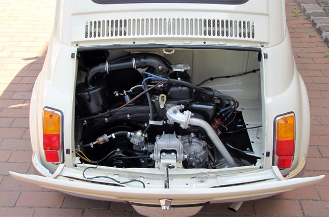 Fot�: Karner Mikl�s/Retro Mobil